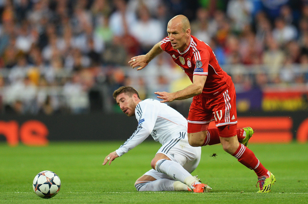 爱游戏下载 哈登巅峰对决，纳达尔与80激战篮网分钟，比分优势明显胜负难料！